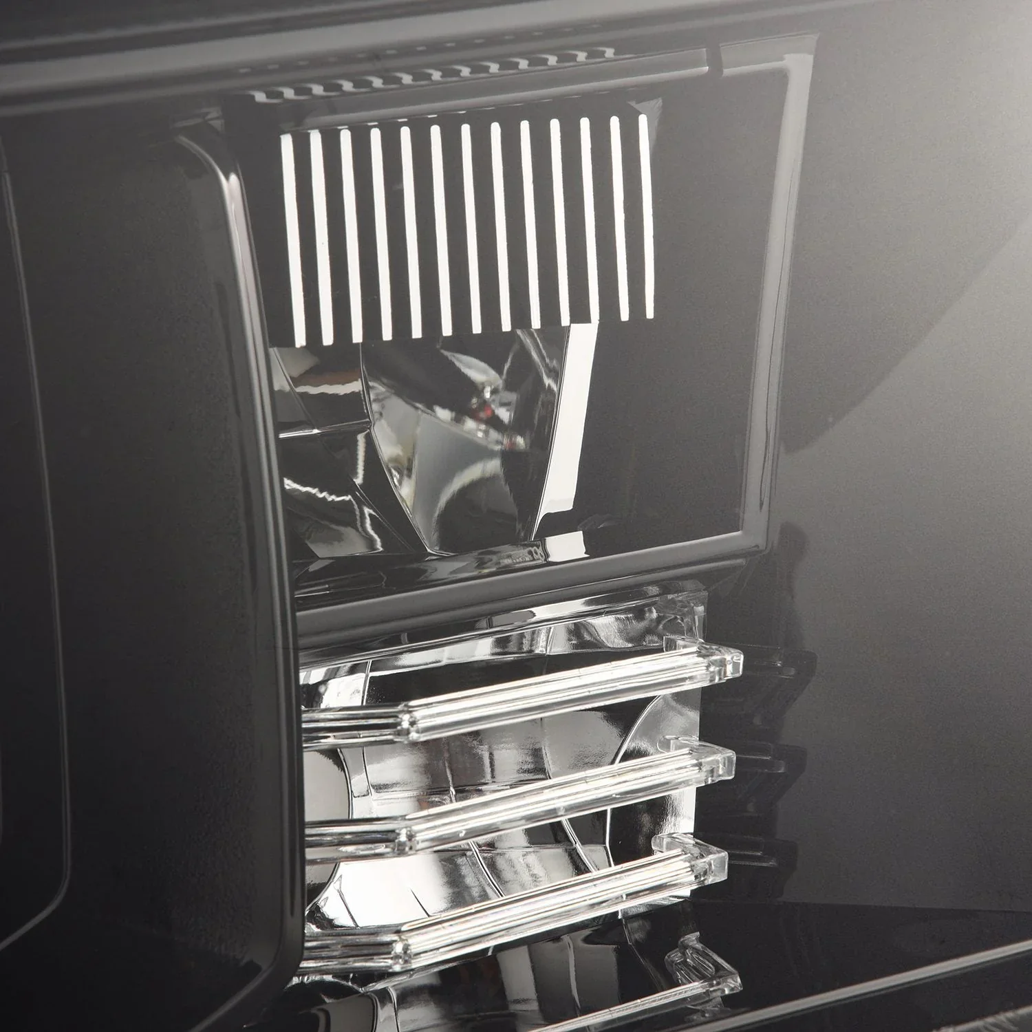 Alpharex MK II LUXX Series Alpha-Black LED Projector Headlights (2007-2013) - Image 13