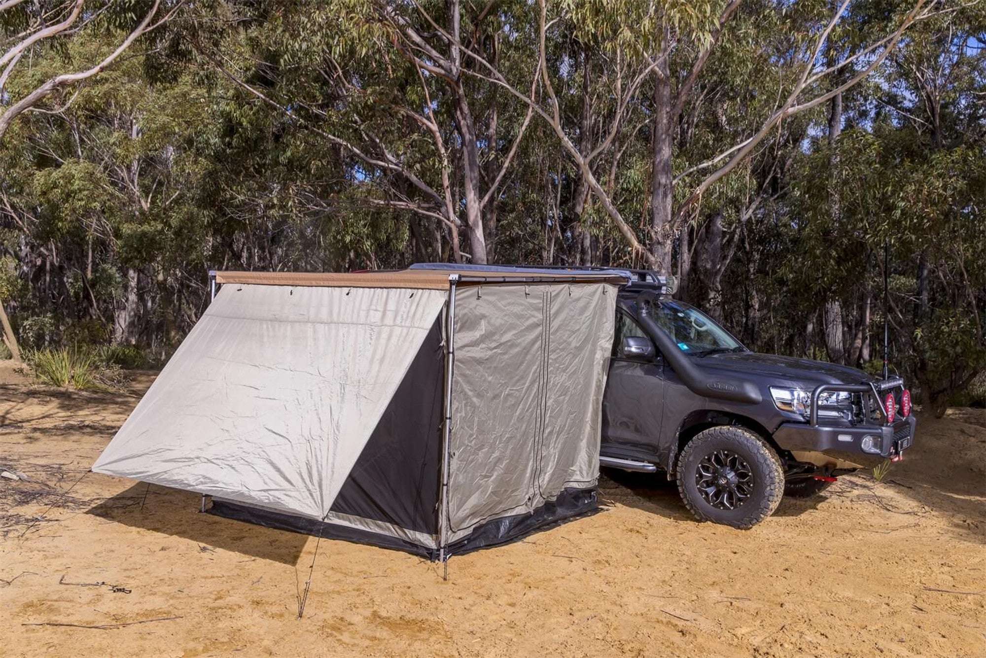 ARB Awning Room with Floor 2.5M - Image 9