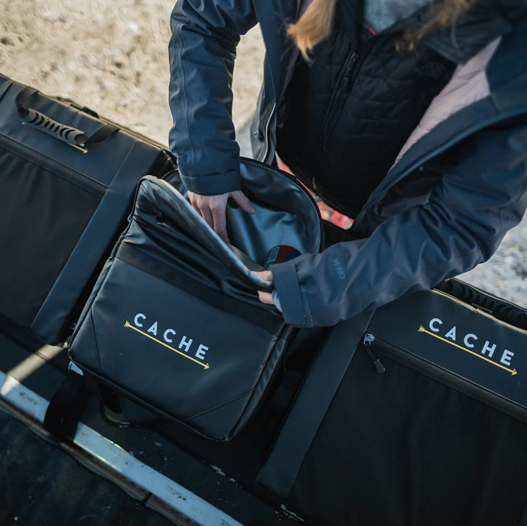 CACHE The Jeffrey Cooler - Image 6