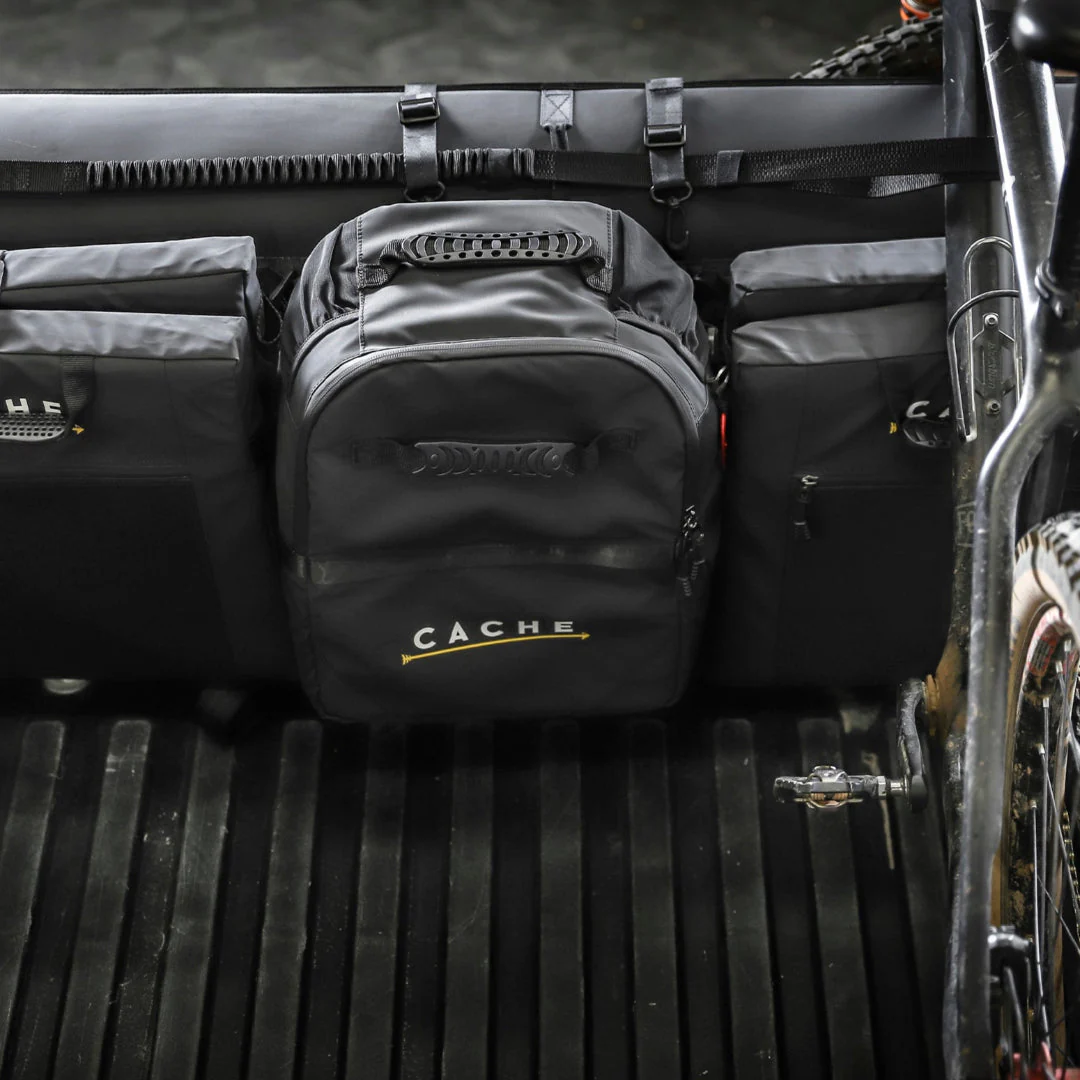 CACHE The Jeffrey Cooler - Image 7