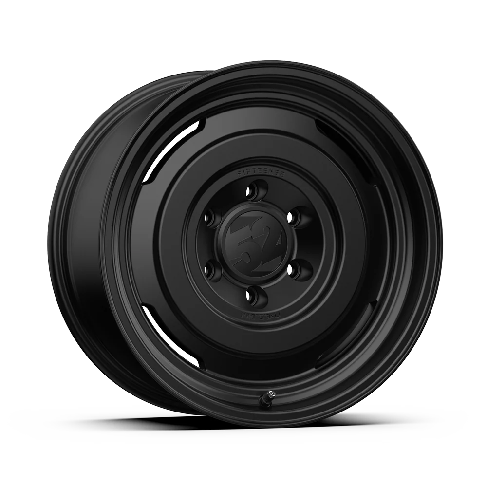 Fifteen52 Analog HD Asphalt Black