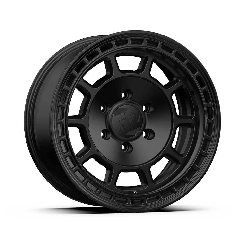 Fifteen52 Traverse HD Asphalt Black