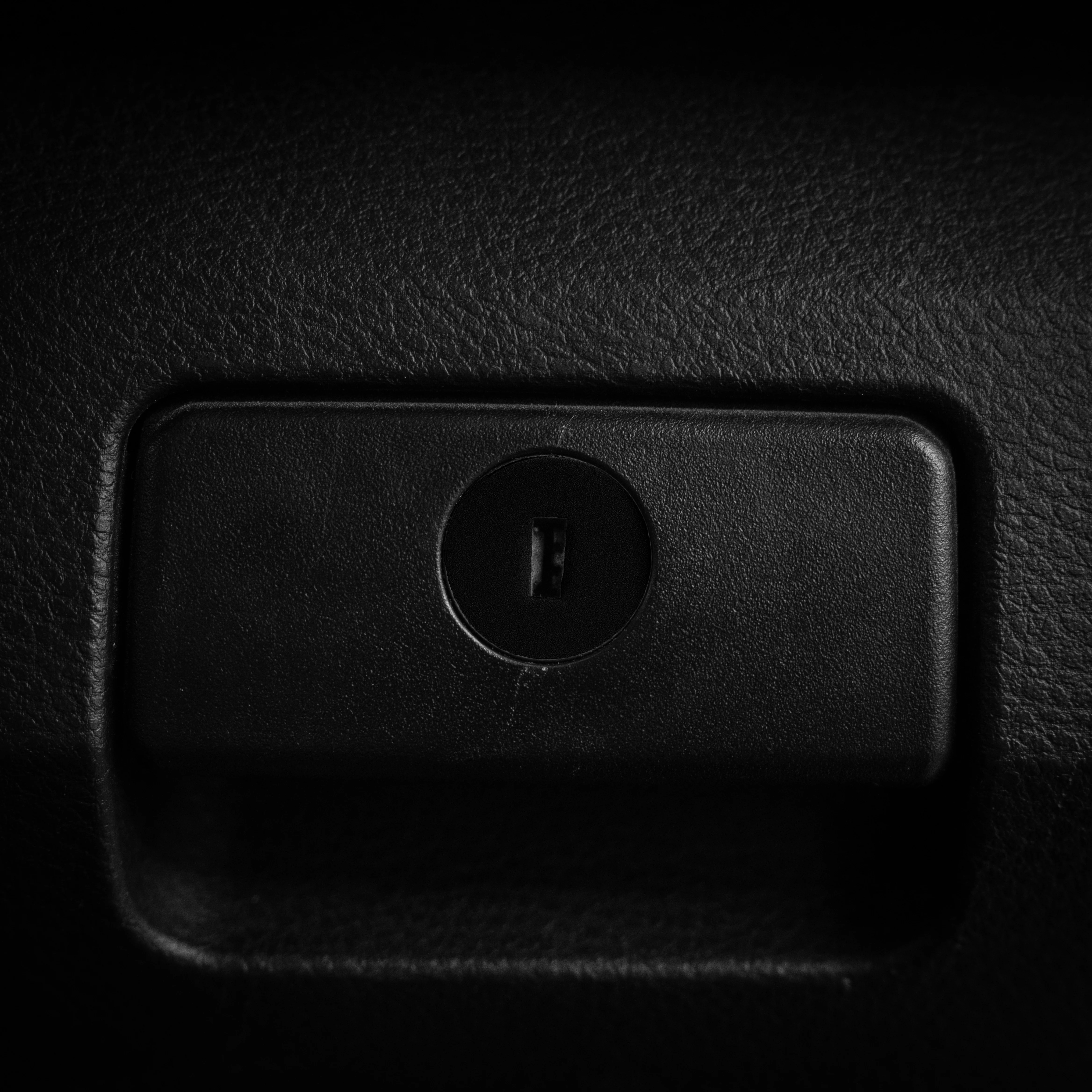 Vinyl Garage Glove Box Keyhole Cover - Image 12
