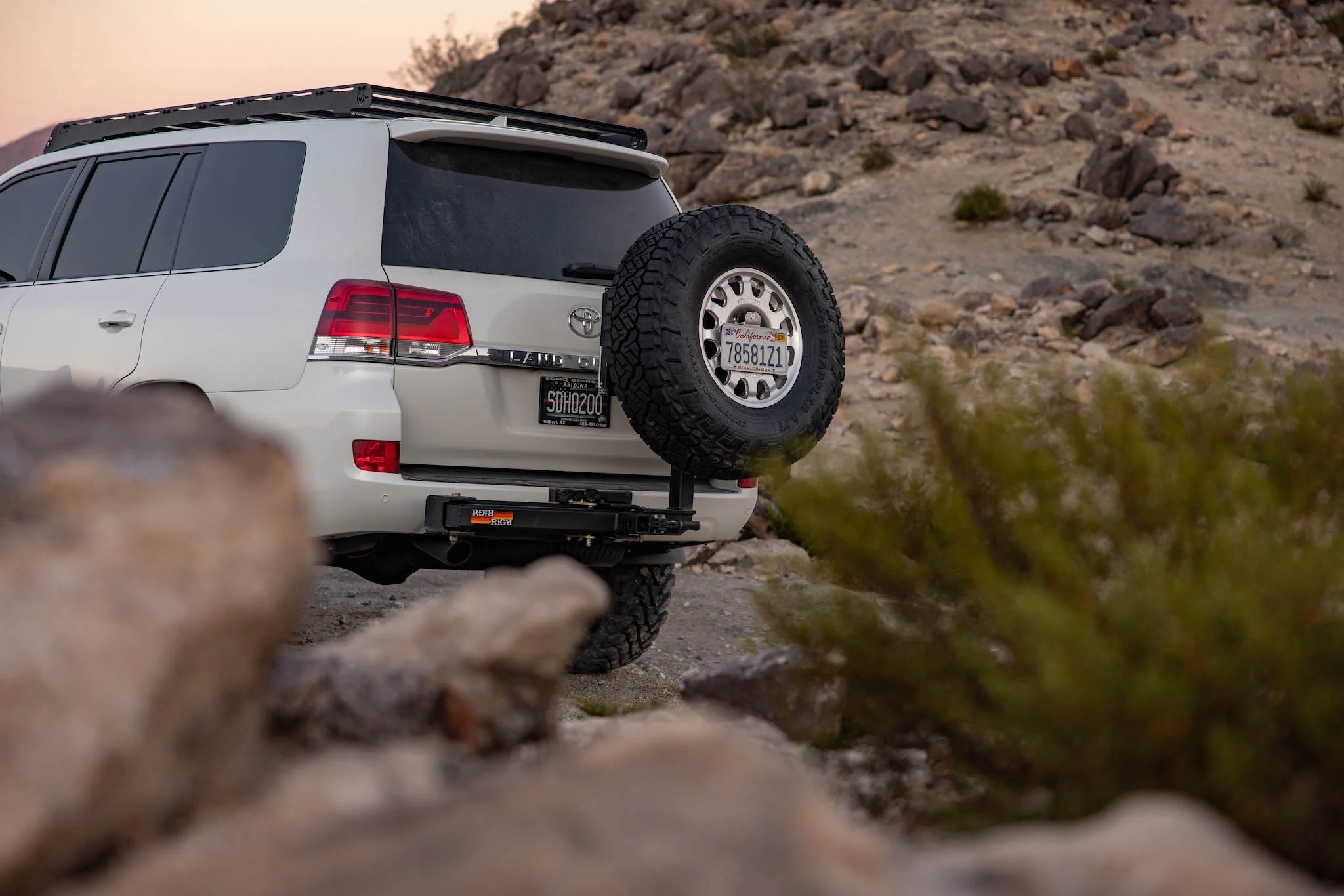 RIG'd HitchingPost™ Tire Mount - Image 3