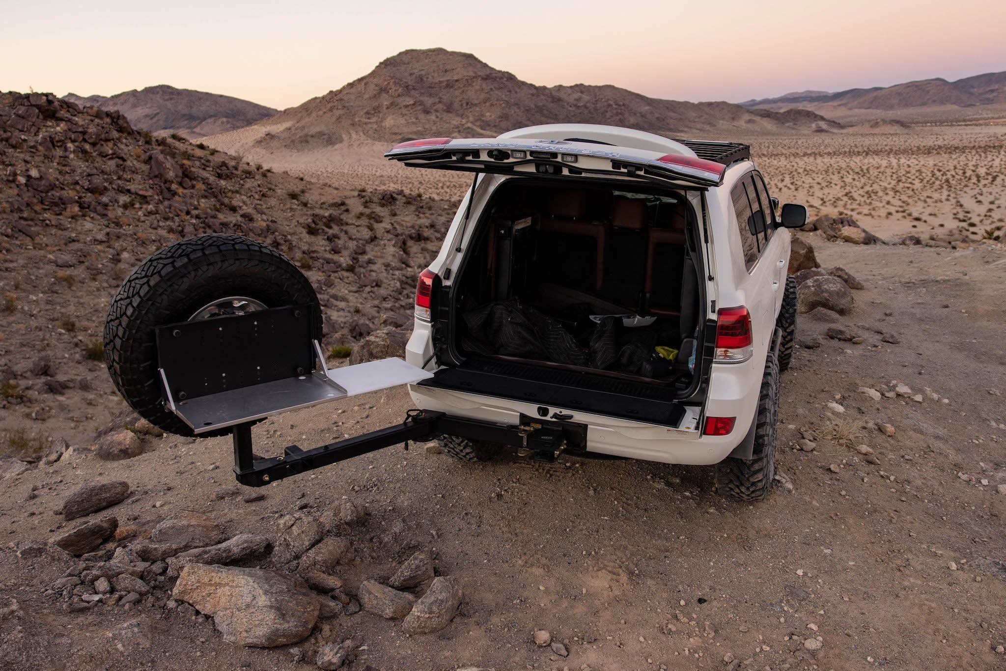 RIG'd HitchingPost™ Tire Mount - Image 8