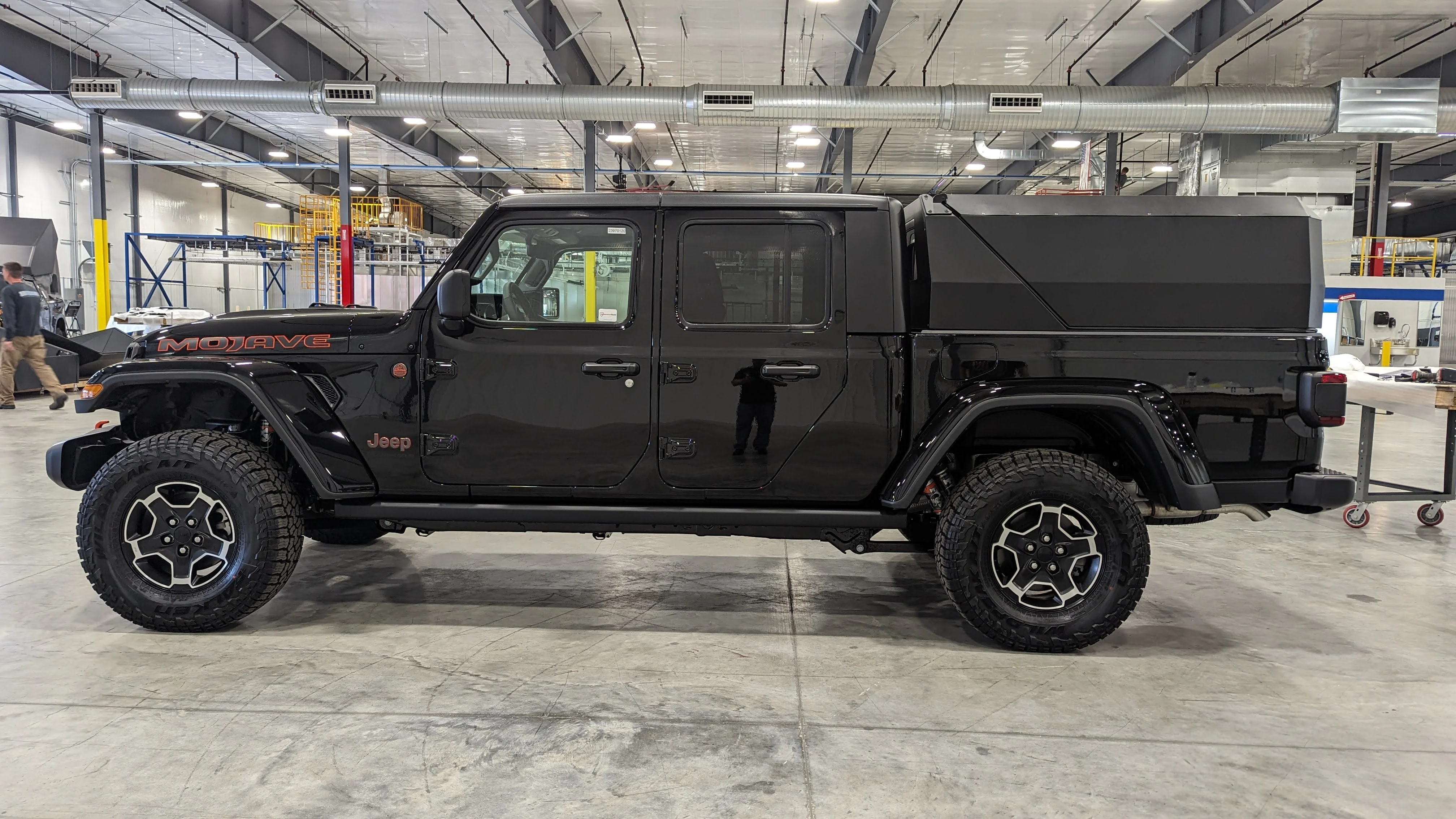 Black River Matrix GT Truck Topper For Tundra (2007-Current) - Image 12