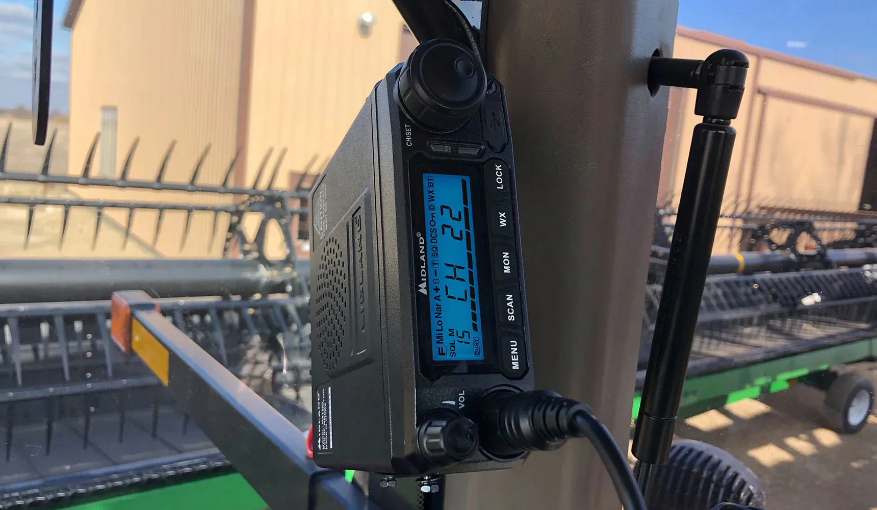 Midland MXT500 MicroMobile Two-Way Radio - Image 7