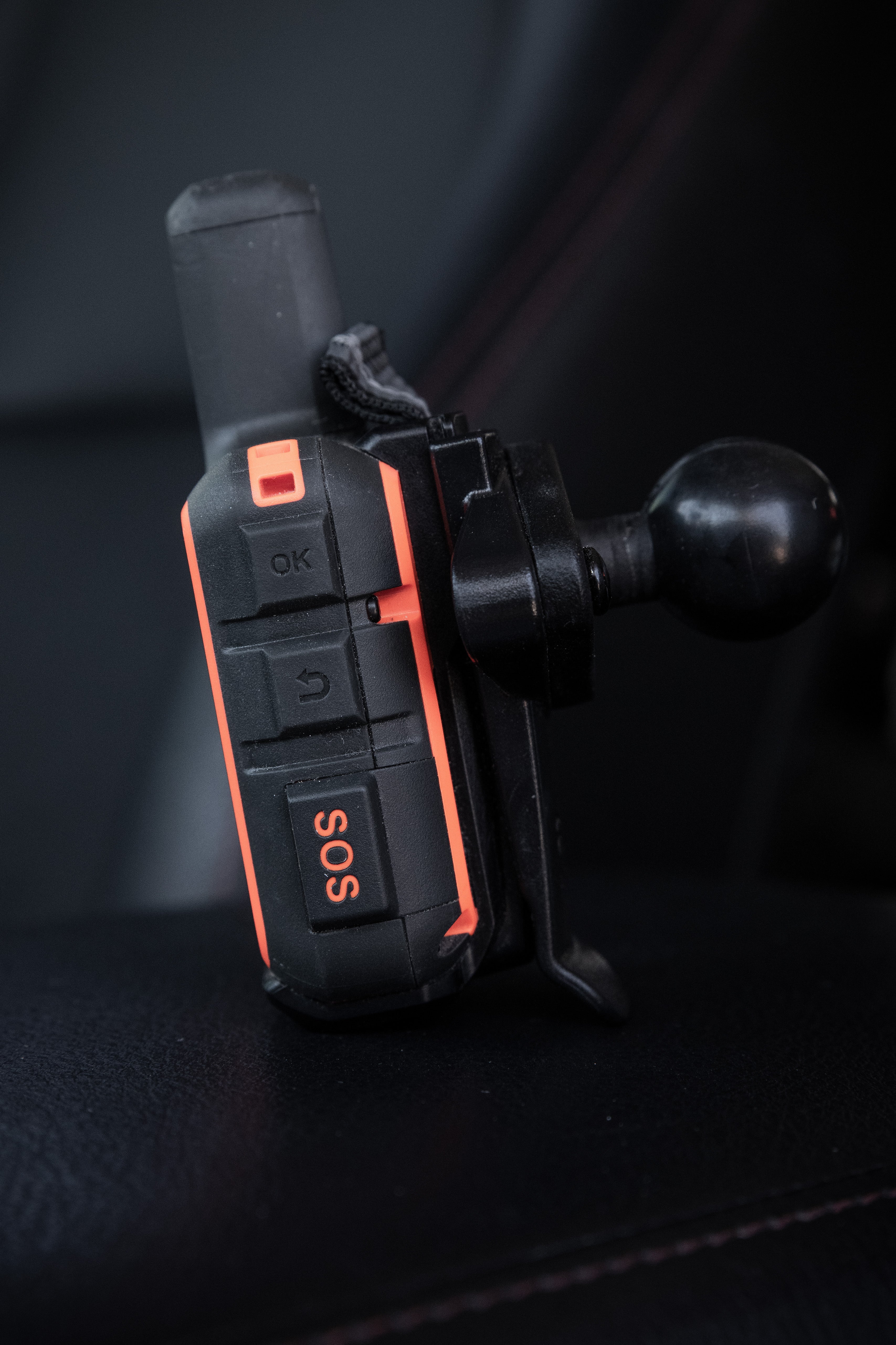 RAM Mounts Spine Clip Holder with Ball For Garmin Handheld Devices - Image 12