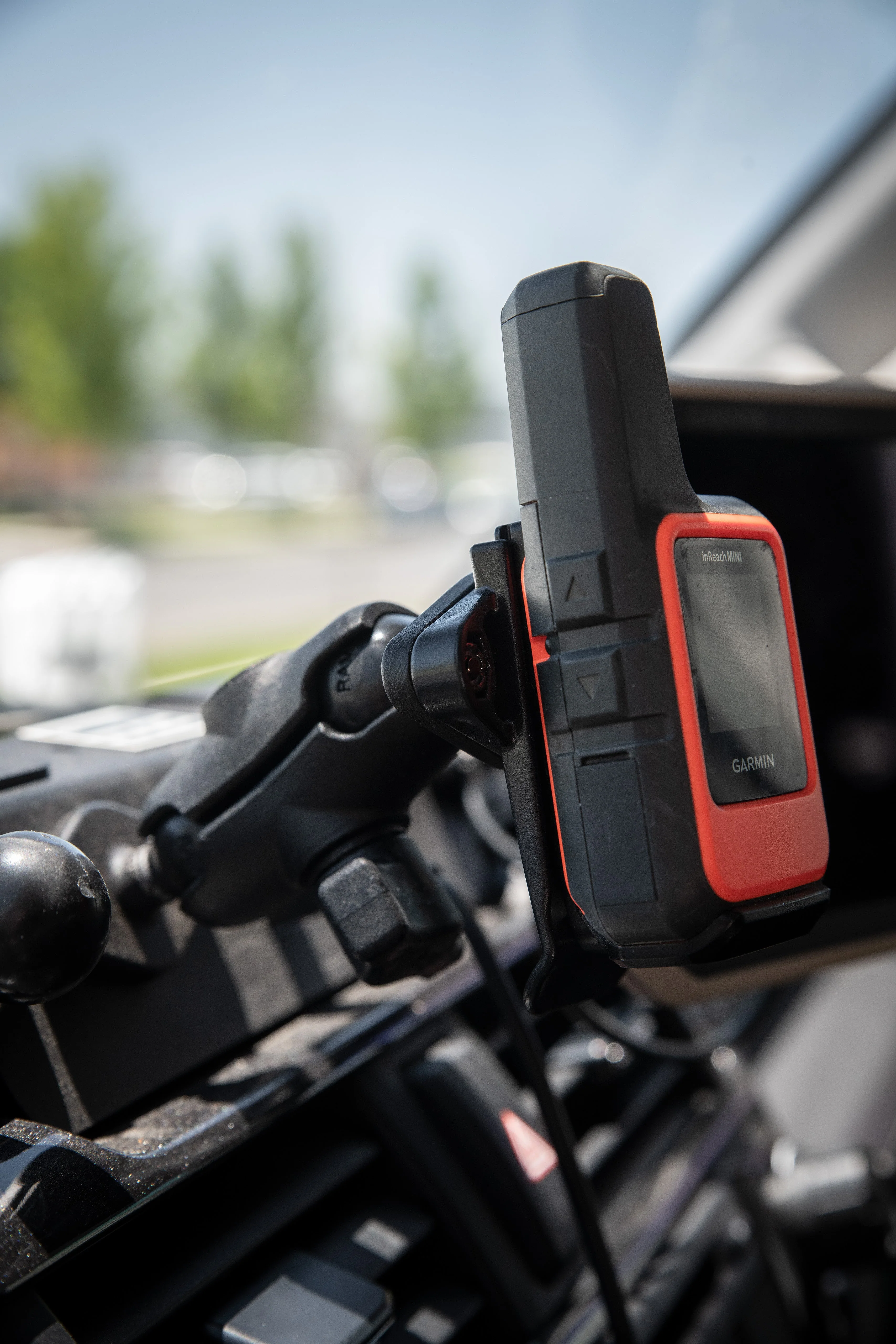 RAM Mounts Spine Clip Holder with Ball For Garmin Handheld Devices - Image 4