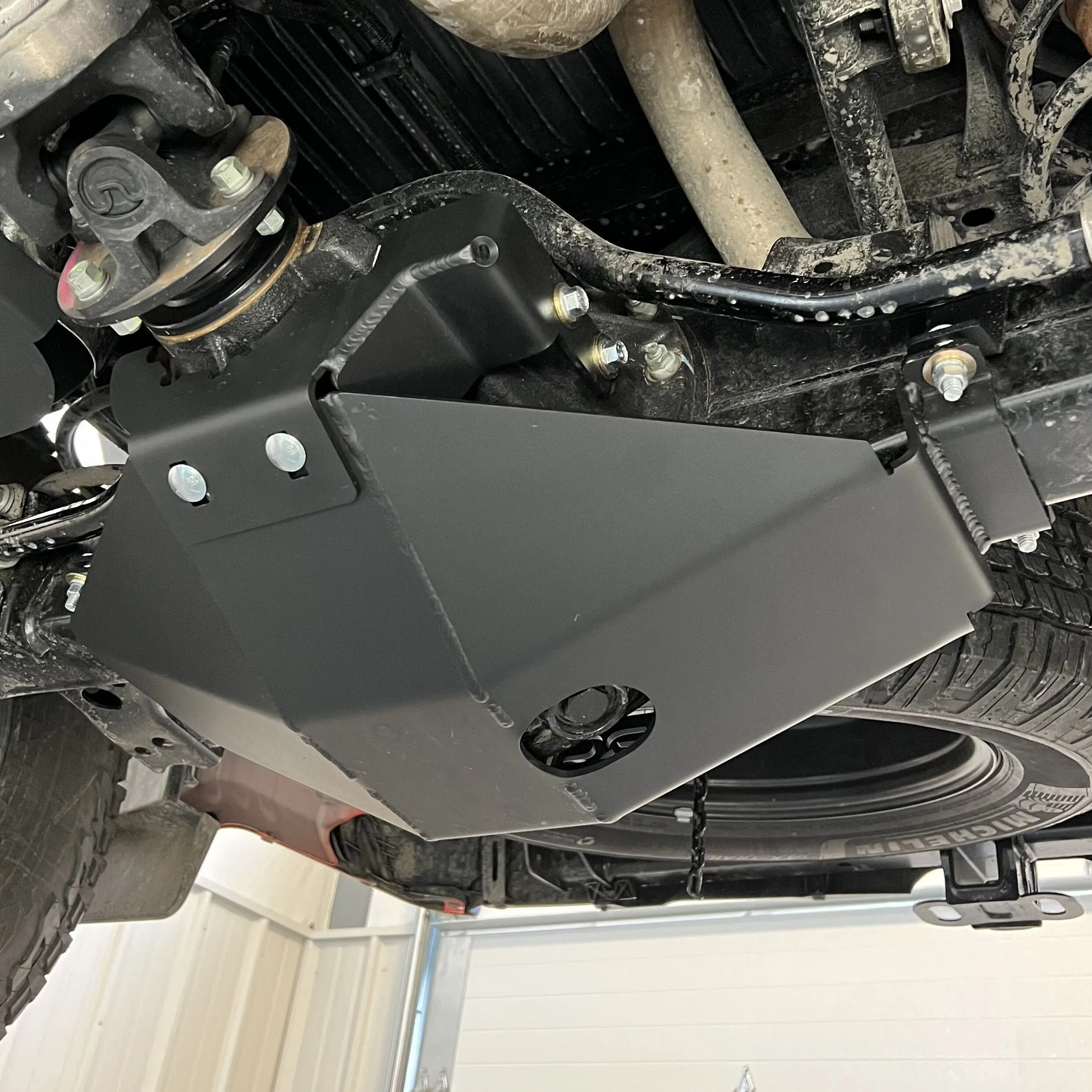 RCI HYBRID Rear Differential Skid For Tundra (2022-Current) - Image 5