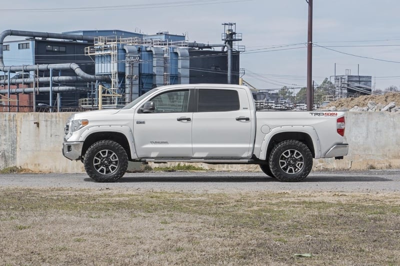 Rough Country 2.5-3 Inch Leveling Kit For Tundra (2007-2021) - Image 2