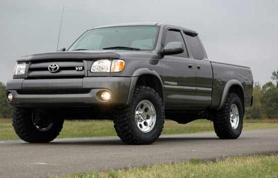 Rough Country 2.5 Inch Lift Kit For Tundra (2000-2006) - Image 3