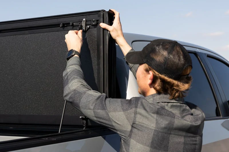 Rough Country Hard Tri-Fold Flip Up Bed Cover For Tundra (2007-2021) - Image 9