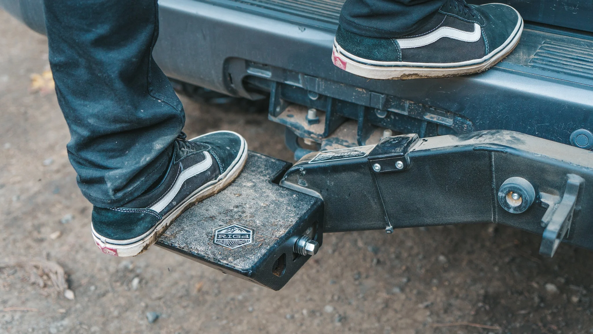 RIG'd SKEP™ Skid Plate Hitch Step - Image 8