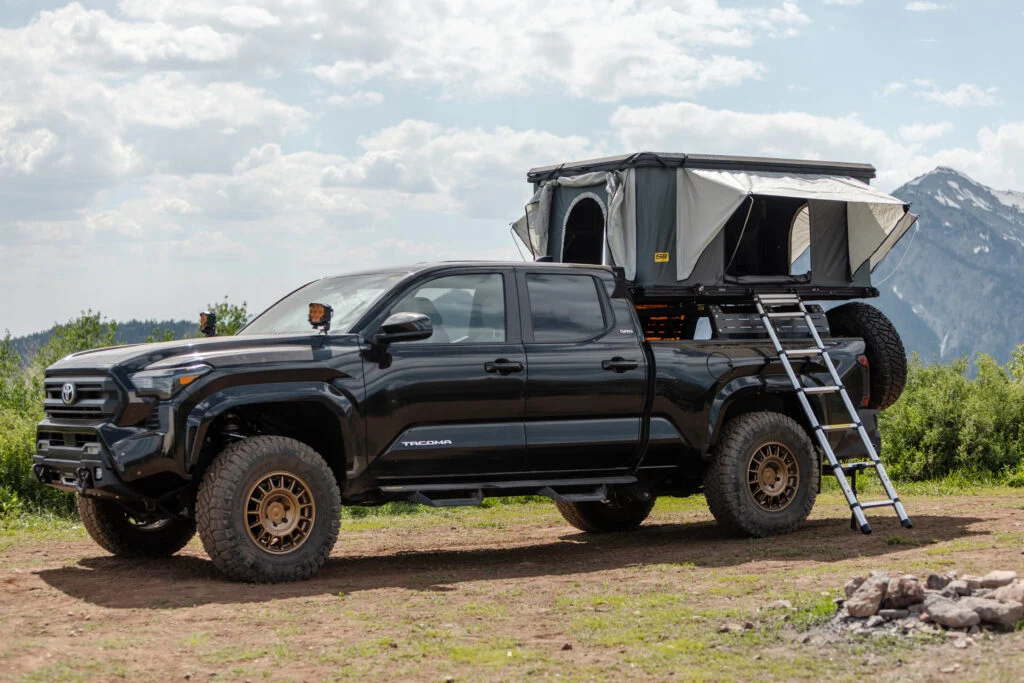 Smittybilt Aluminum Pop-Up RTT - Image 5