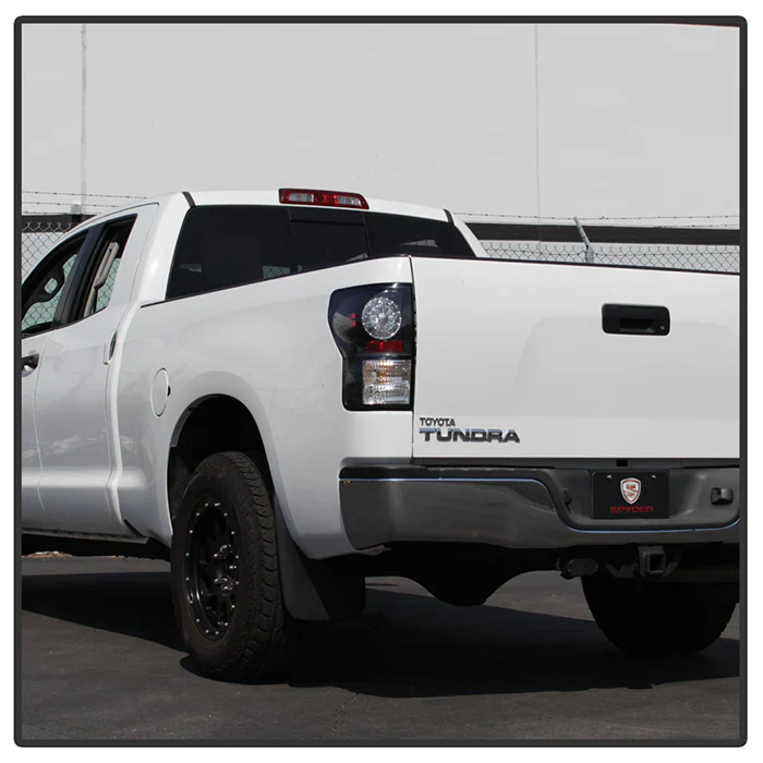 Spyder Black W/LED Tail Lights For Tundra (2007-2013) - Image 3