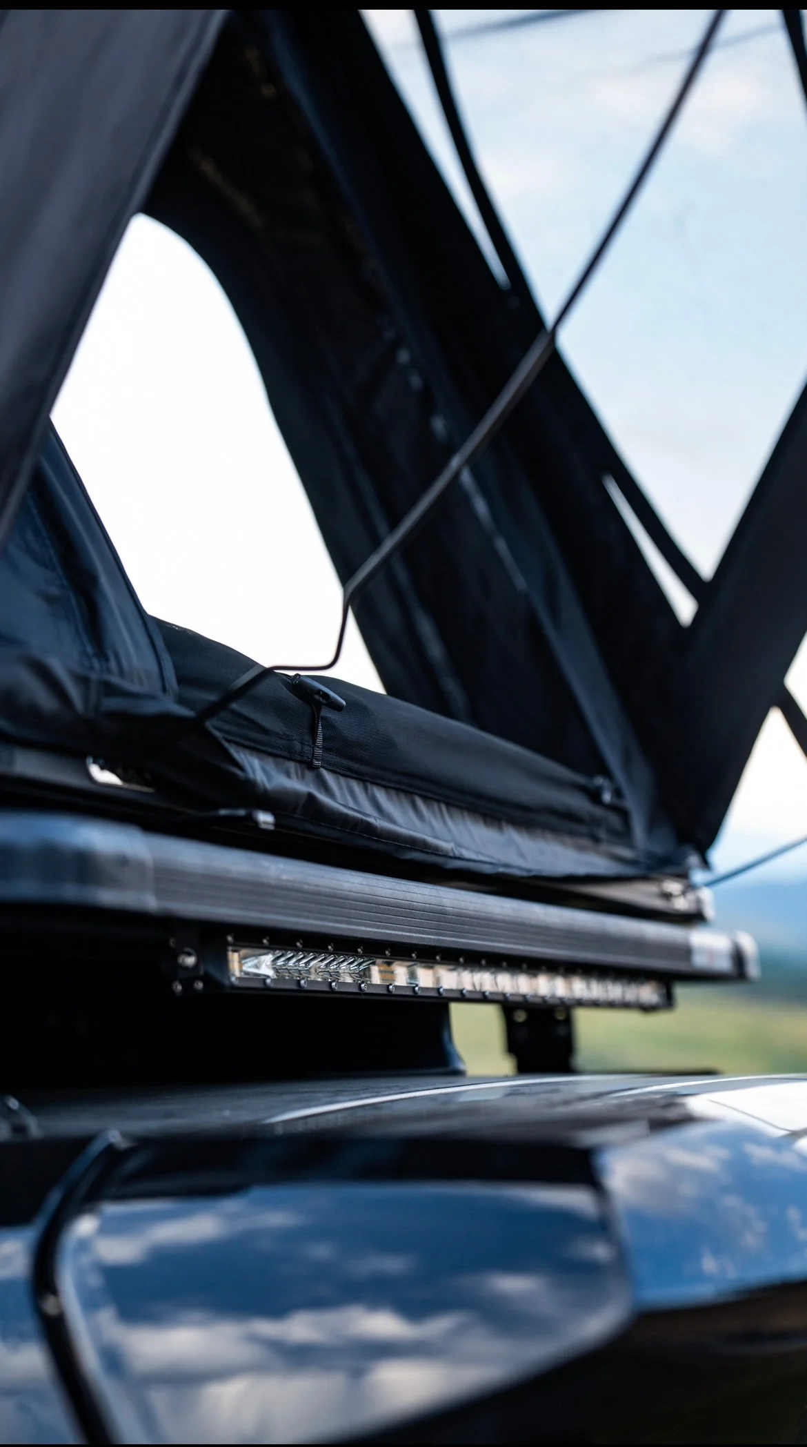 Sterling Adventure Co. Wasatch Lite Aluminum Hardshell Rooftop Tent - Image 11