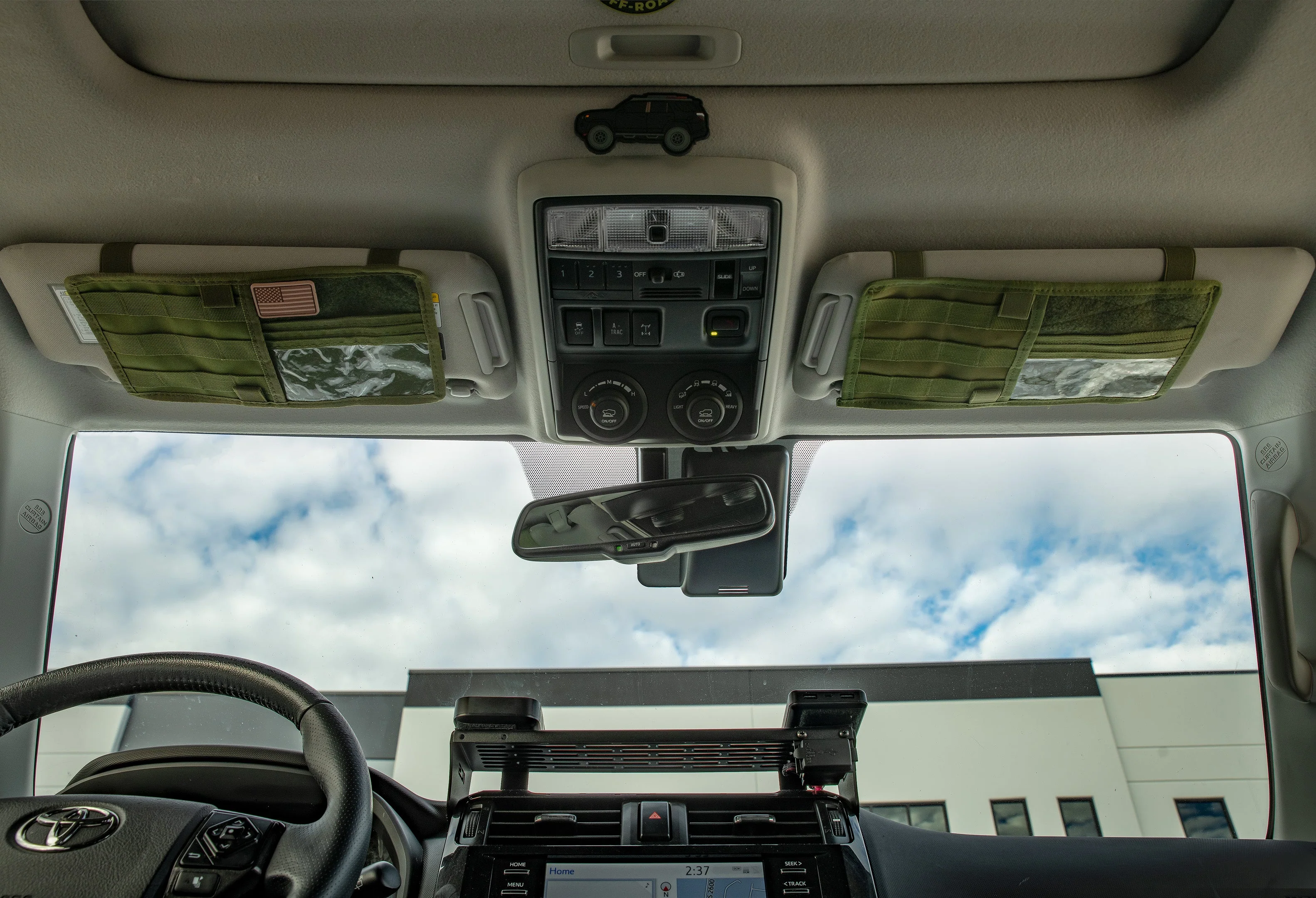 Tundra Lifestyle Sun Visor Molle Panel - Image 6