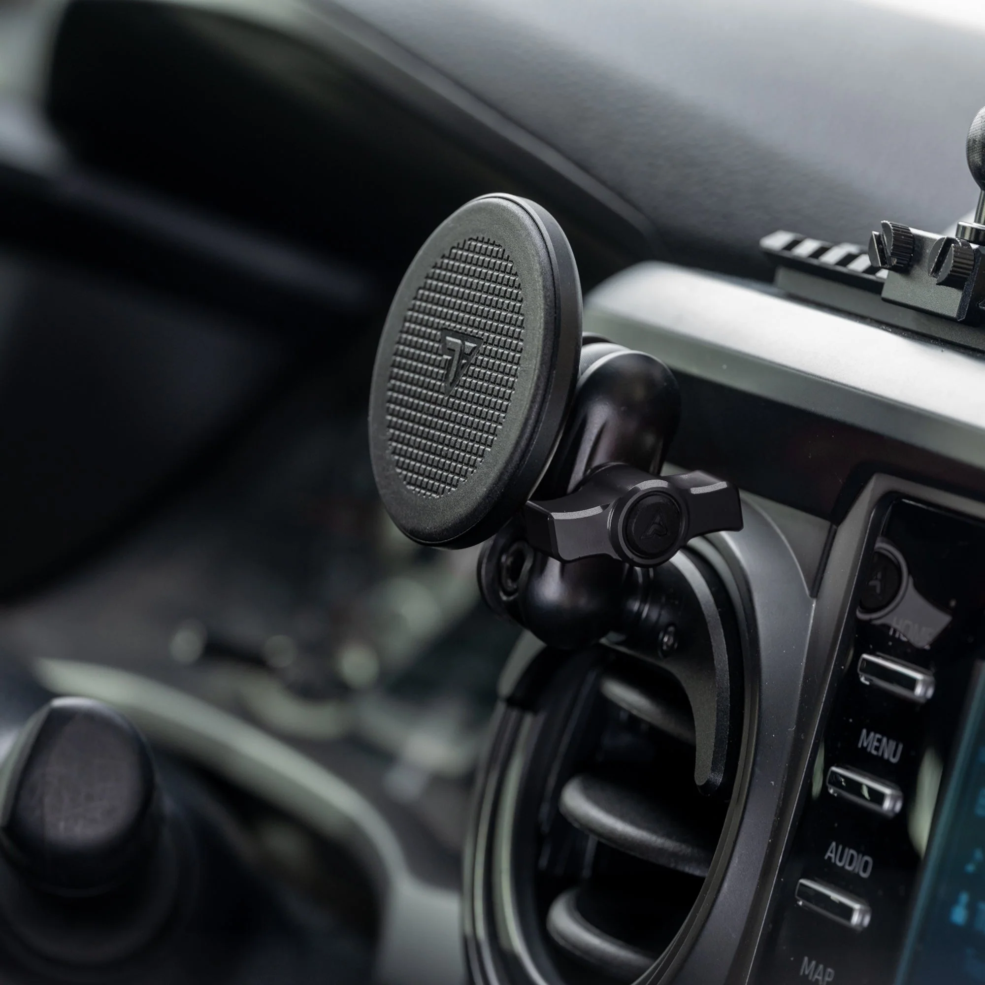 Tackform LINK™ Vent Mount Bracket With MagSafe Phone Holder For Tundra (2014-2021) - Image 3