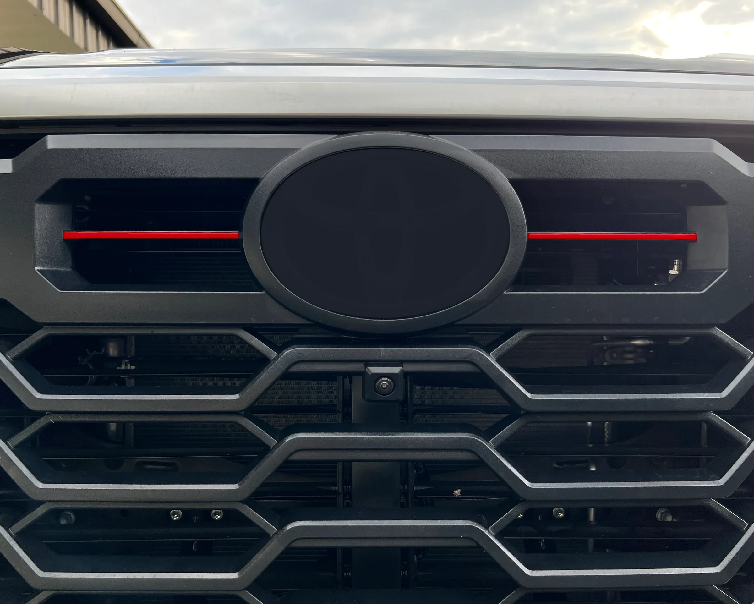 Tufskinz TRD Grille Center Line Inserts For Tundra (2022-Current) - Image 2