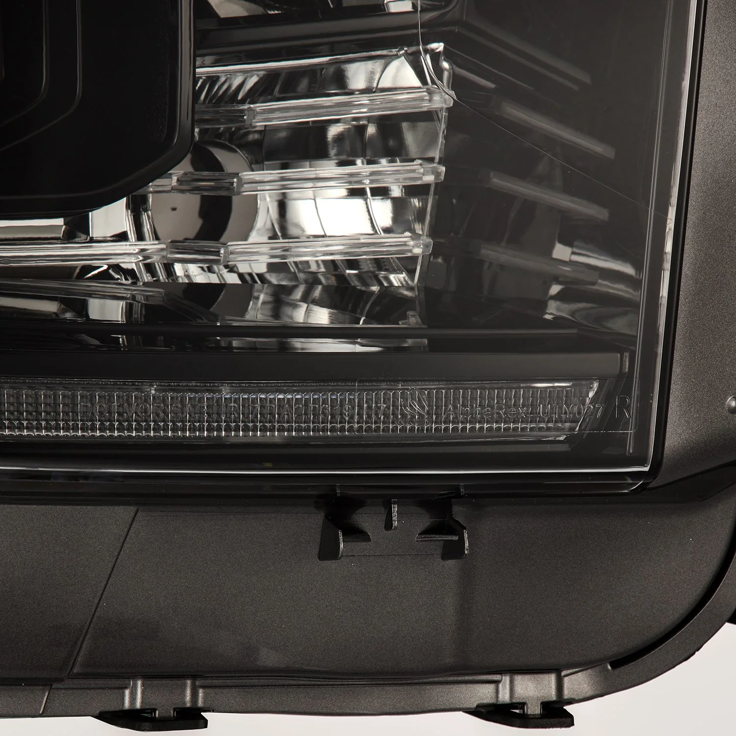AlphaRex MK II LUXX-Series Projector Headlights For Tundra (2014-2021) - Image 9