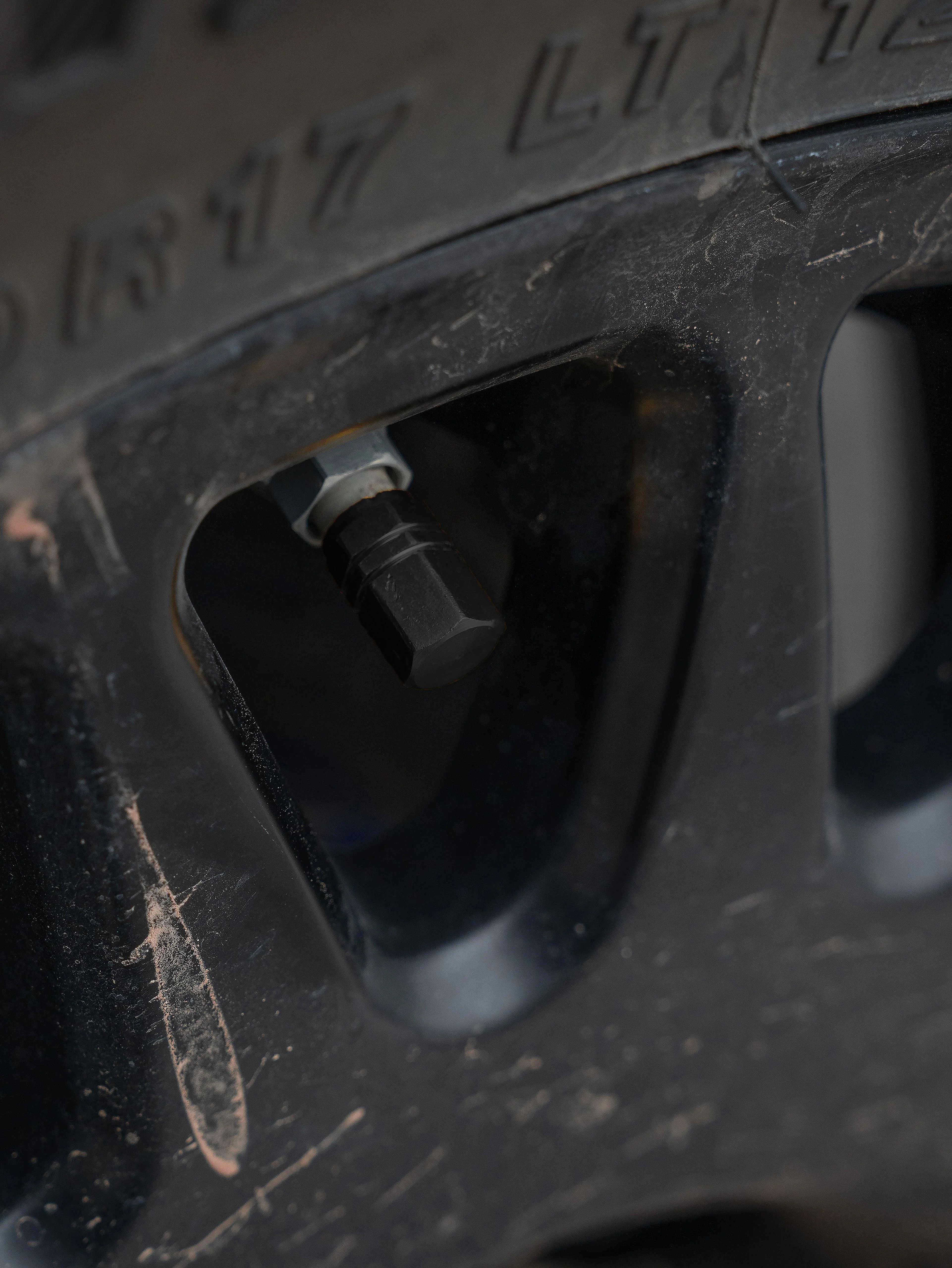 Aluminum Valve Stem Caps For Tundra (2000-Current) - Image 8