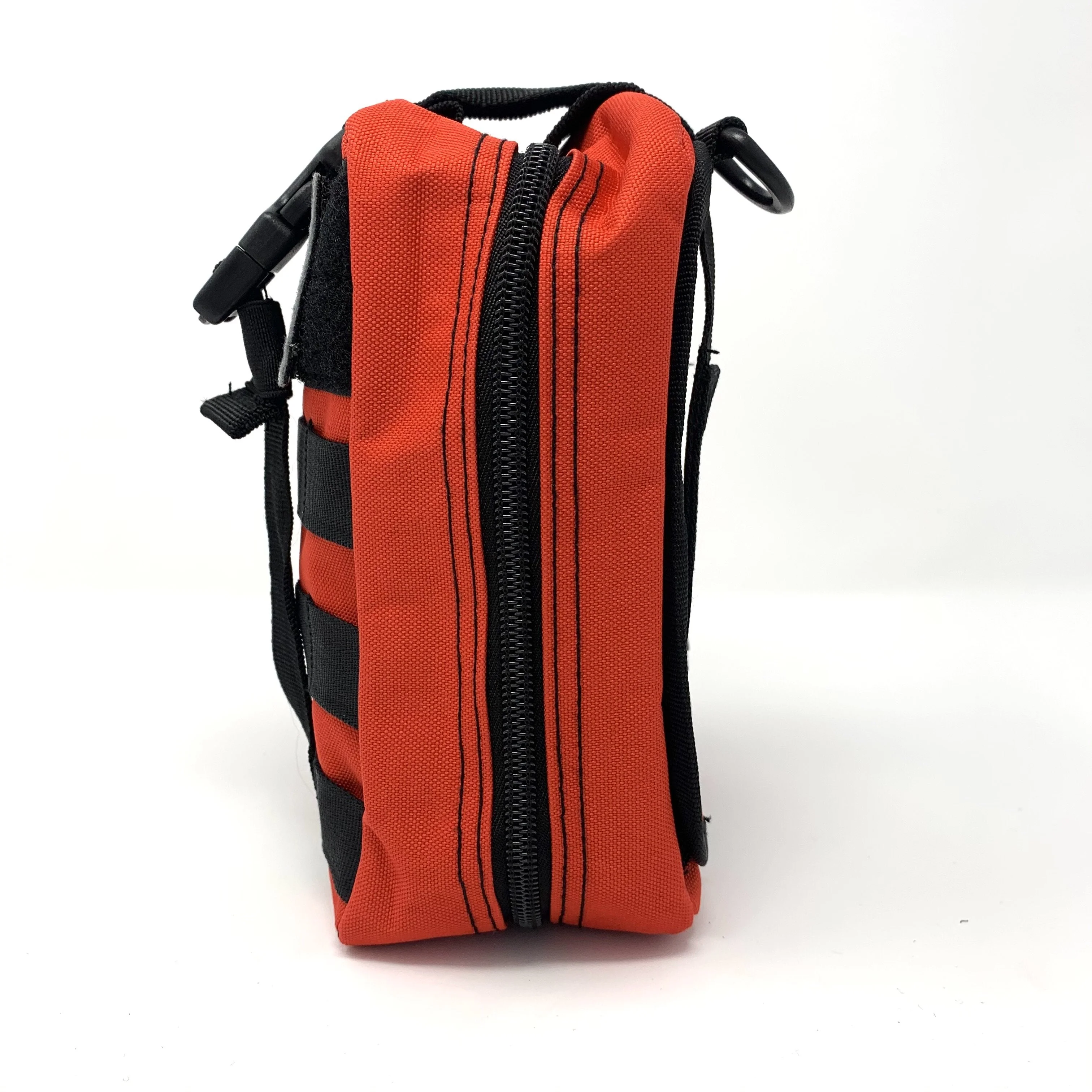 Tundra Lifestyle Headrest Bag - Image 23