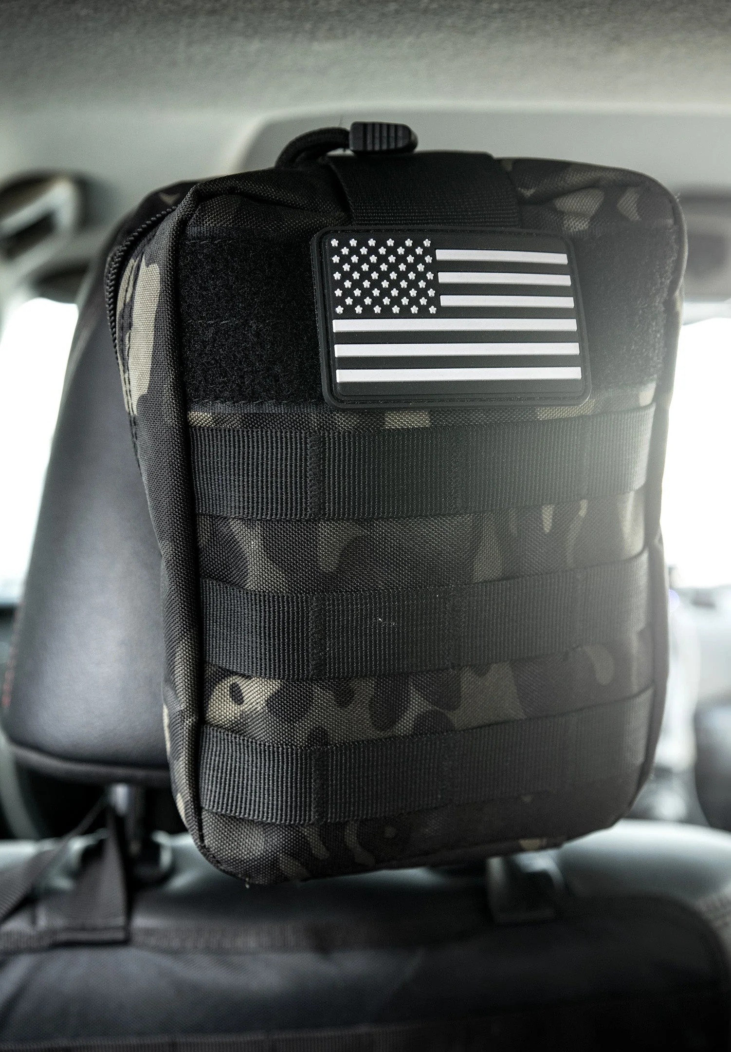 Tundra Lifestyle Headrest Bag - Image 32