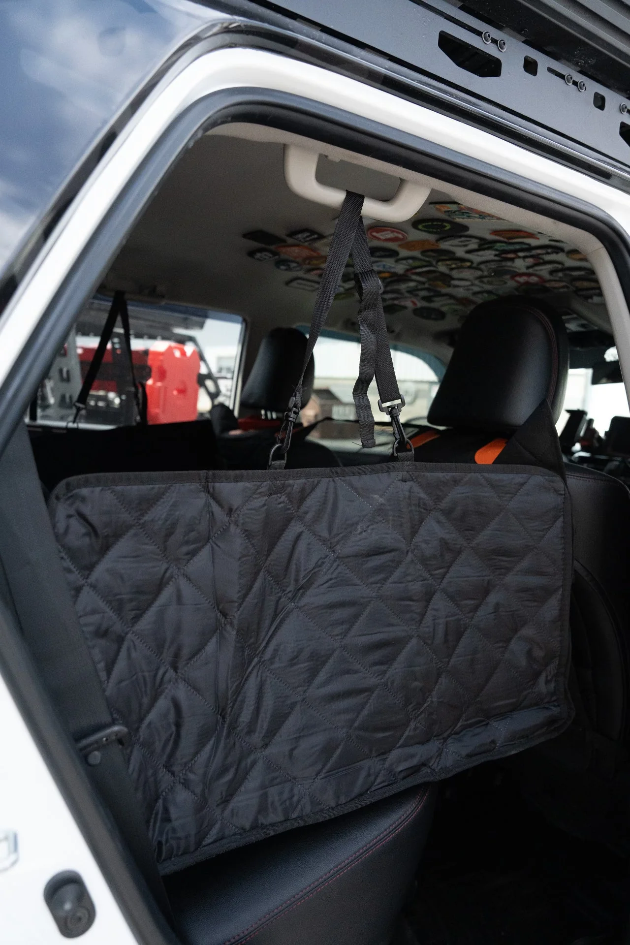 Tundra Lifestyle Rear Seat Pet Cover For Tundra (2000-Current) - Image 6