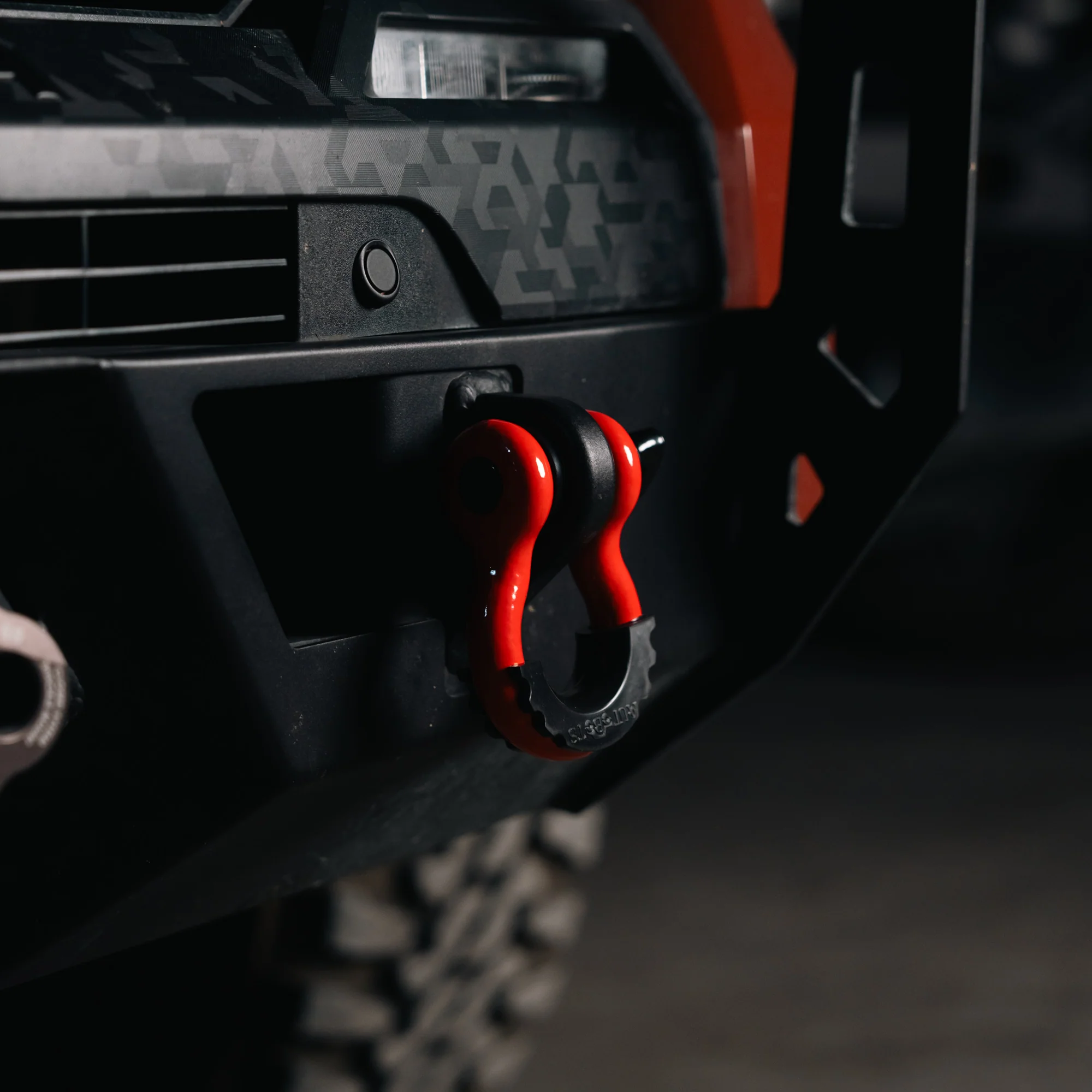Tundra Lifestyle Rugged D-Ring Shackle - Image 17