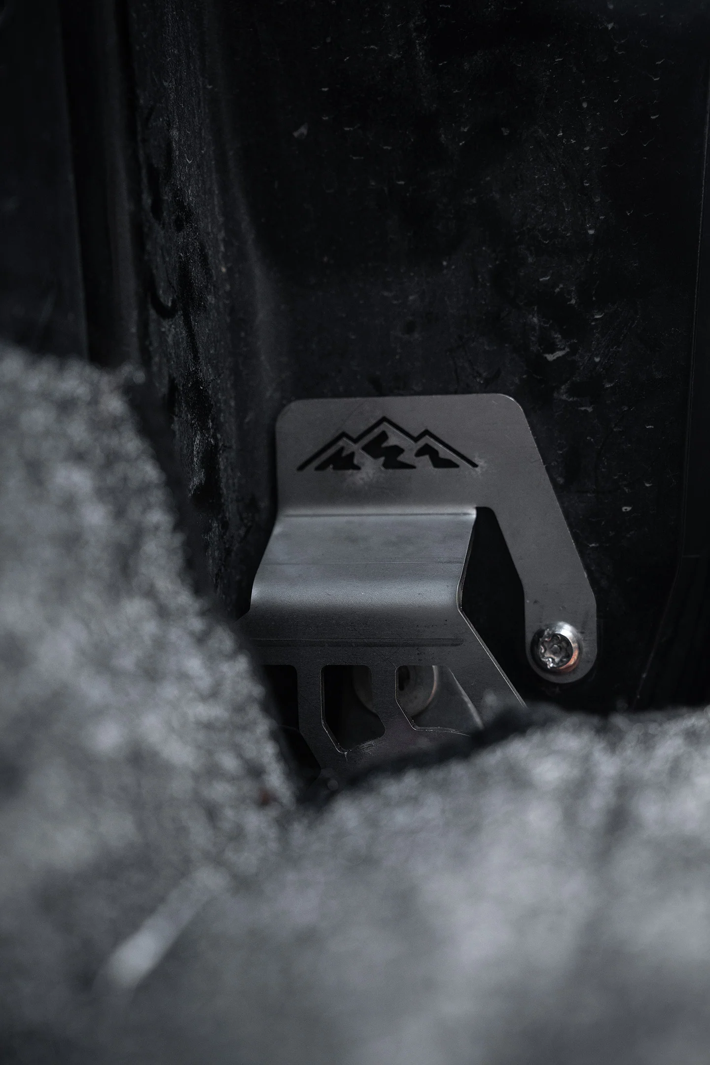 Tundra Lifestyle Tailgate Theft Protector For Tundra (2022-Current) - Image 5