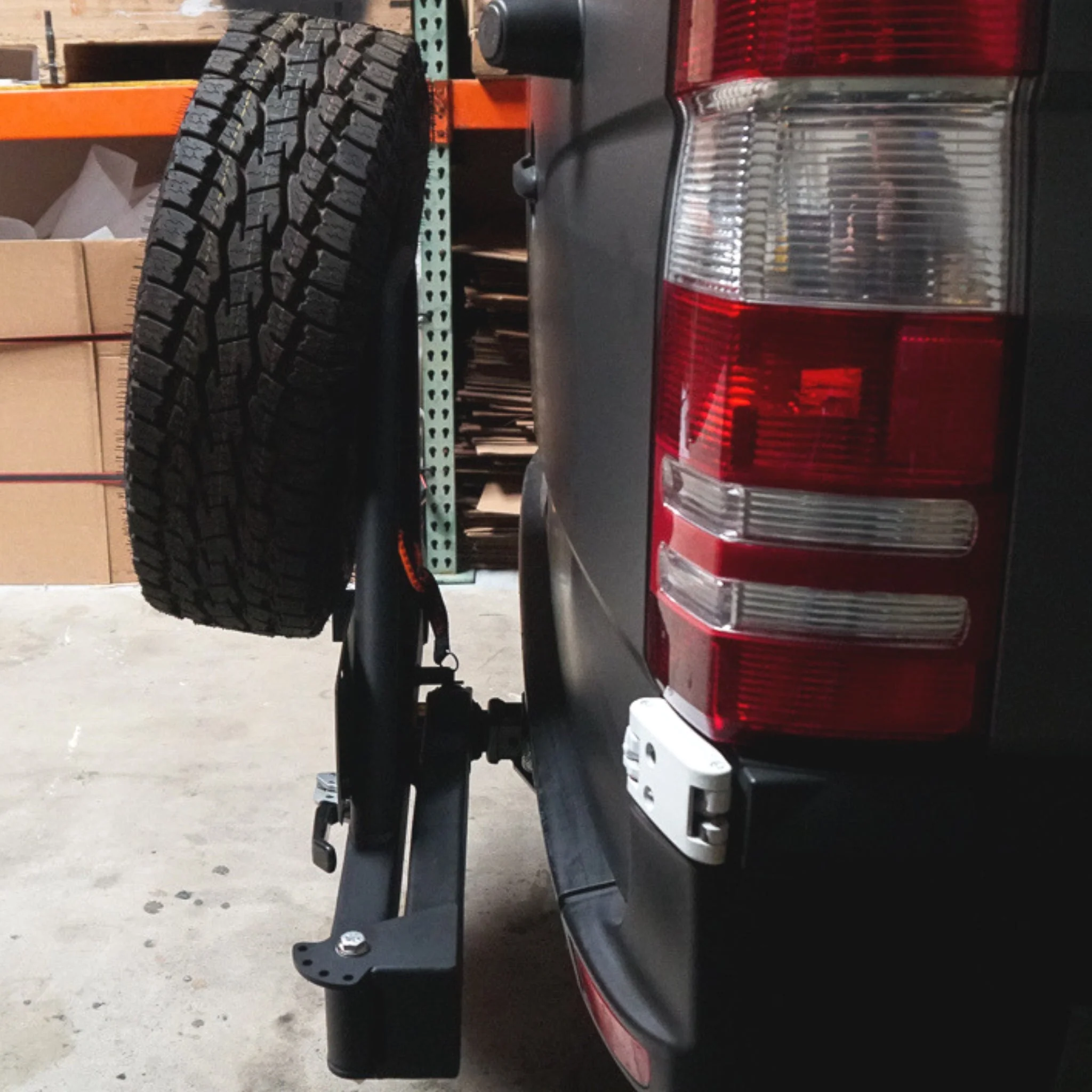RIG'd UltraSwing® Mega-Fit Spare Tire Hitch Mount - Image 14