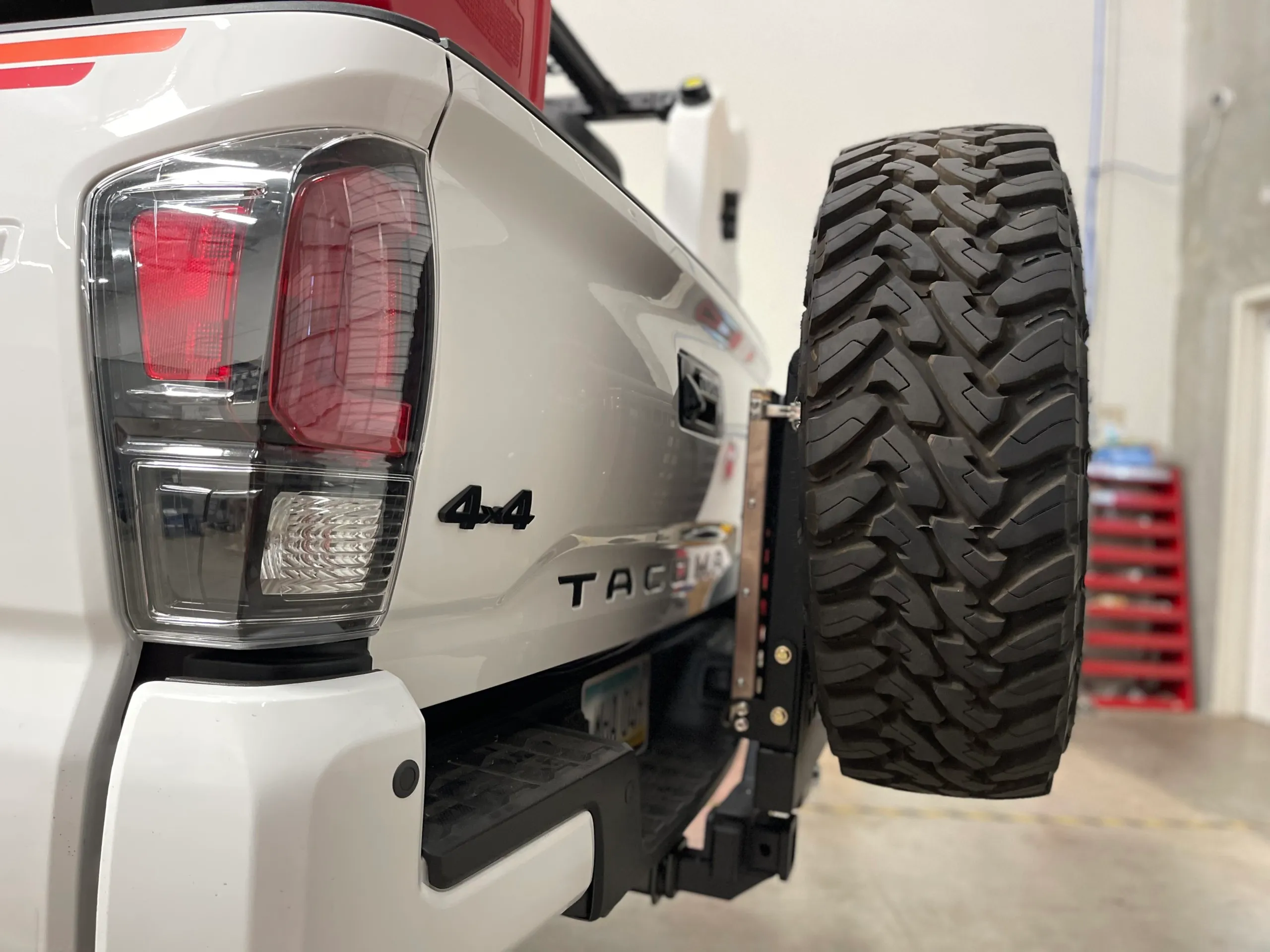 Westcott Designs Universal Modular Spare Tire Carrier Rack - Image 18